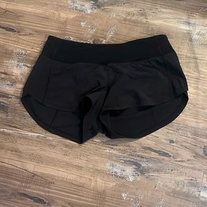 Black lululemon speed up shorts